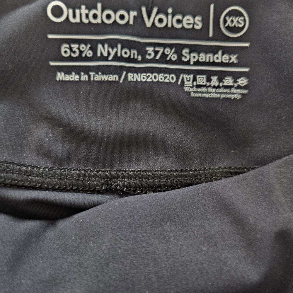 Outdoor Voices Women's Dark Athletic Shorts XXS - Picture 3 of 3